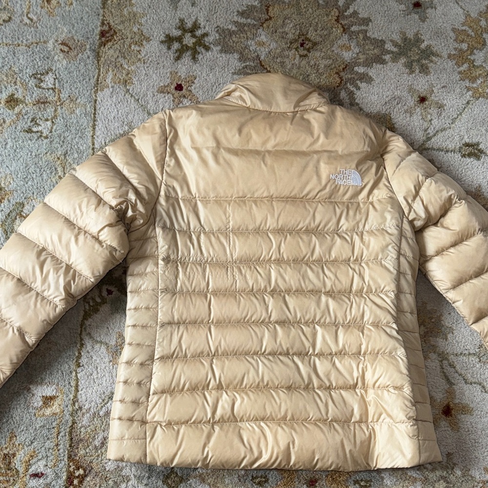 The North Face Women's Puffer Jacket - Beige - Picture 4 of 4